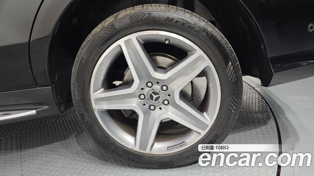 Mercedes-Benz GLE-Class GLE350 d 4MATIC