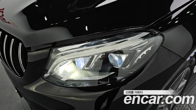 Mercedes-Benz GLE-Class GLE350 d 4MATIC