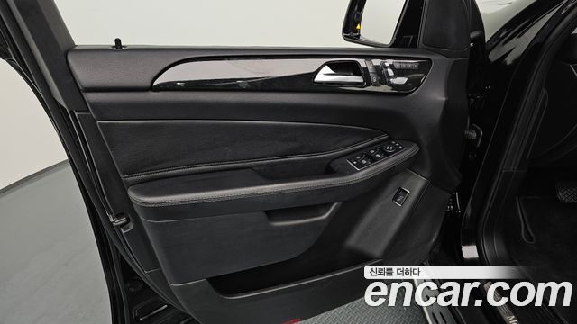 Mercedes-Benz GLE-Class GLE350 d 4MATIC