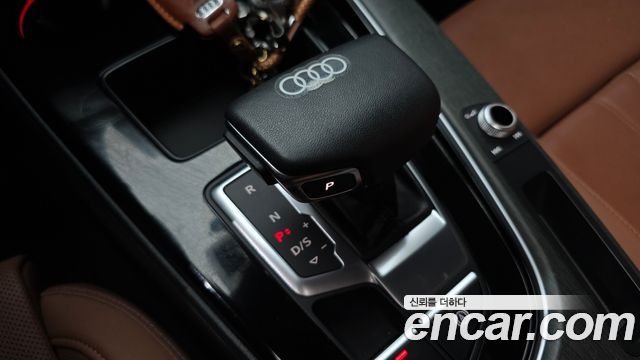 Audi A4 40 TFSI Premium