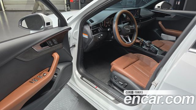 Audi A4 40 TFSI Premium