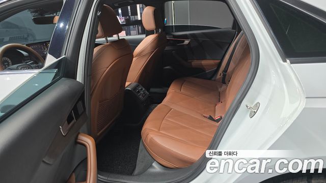 Audi A4 40 TFSI Premium