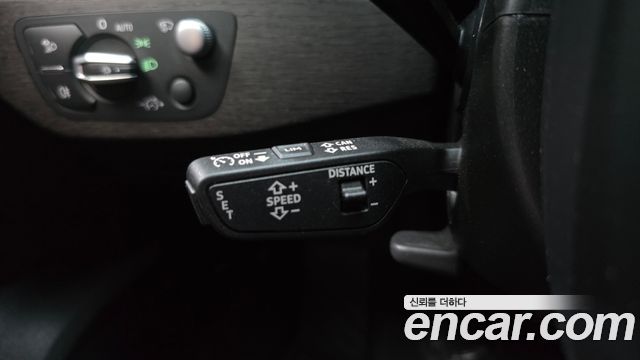 Audi A4 40 TFSI Premium