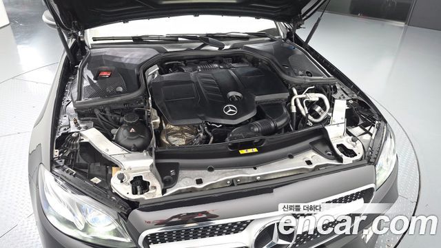 Mercedes-Benz E-Class E220d Cabriolet