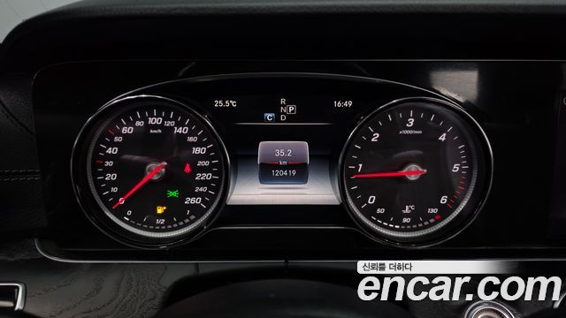 Mercedes-Benz E-Class E220d Cabriolet