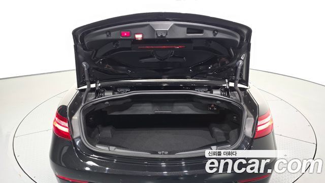 Mercedes-Benz E-Class E220d Cabriolet