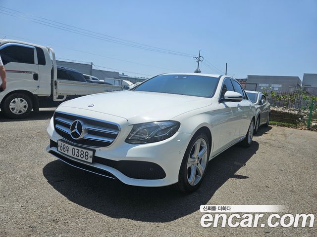 Mercedes-Benz E-Class E220d Avantgarde