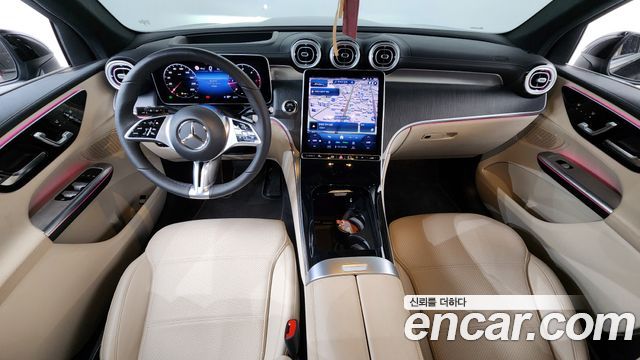 Mercedes-Benz GLC-Class GLC220 d 4MATIC