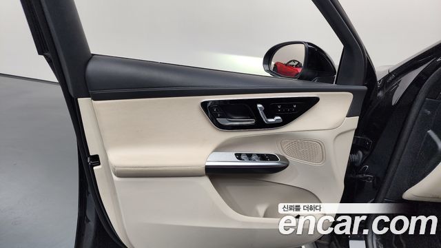 Mercedes-Benz GLC-Class GLC220 d 4MATIC