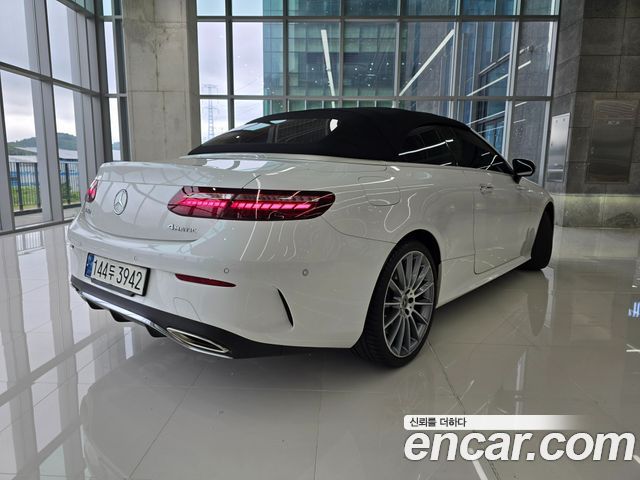 Mercedes-Benz E-Class E450 4MATIC Cabriolet