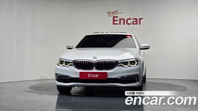BMW 5-Series 520d xDrive Luxury Plus