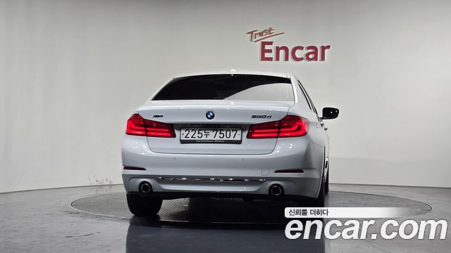 BMW 5-Series 520d xDrive Luxury Plus