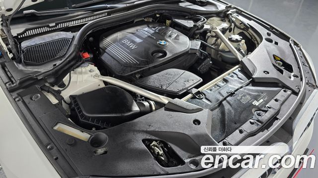 BMW 5-Series 520d xDrive Luxury Plus