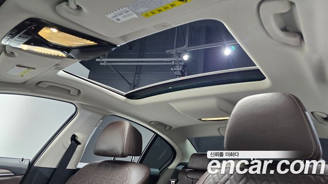 BMW 5-Series 520d xDrive Luxury Plus