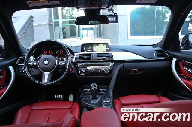 BMW 3-Series 330i M Sport