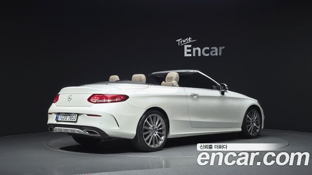 Mercedes-Benz C-Class C200 Cabriolet