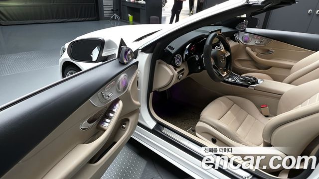Mercedes-Benz C-Class C200 Cabriolet