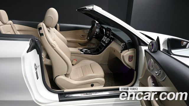 Mercedes-Benz C-Class C200 Cabriolet