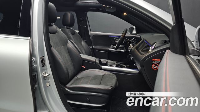 Mercedes-Benz GLA-Class GLA250 4MATIC