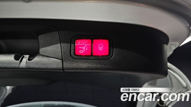 Mercedes-Benz GLA-Class GLA250 4MATIC