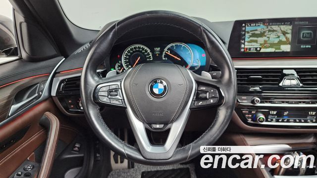 BMW 5-Series 520d xDrive M Sport Package Plus