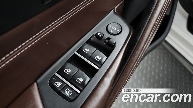 BMW 5-Series 520d xDrive M Sport Package Plus