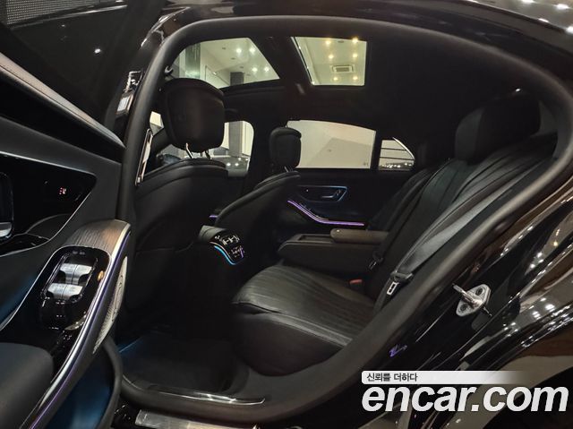 Mercedes-Benz S-Class S350 d