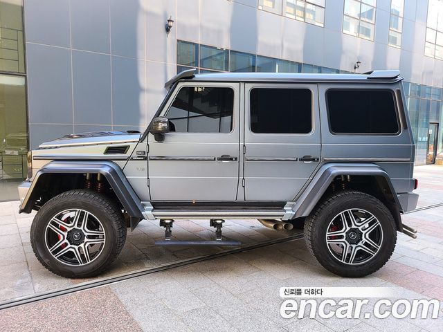 Mercedes-Benz G-Class G500