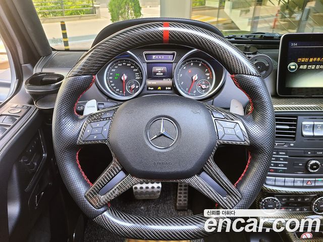 Mercedes-Benz G-Class G500
