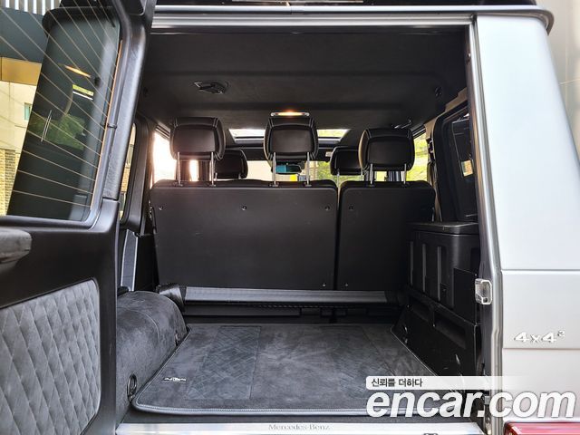 Mercedes-Benz G-Class G500