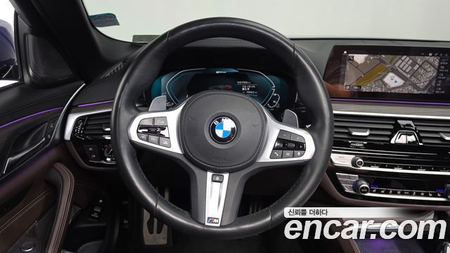 BMW 5-Series 530e M Sport