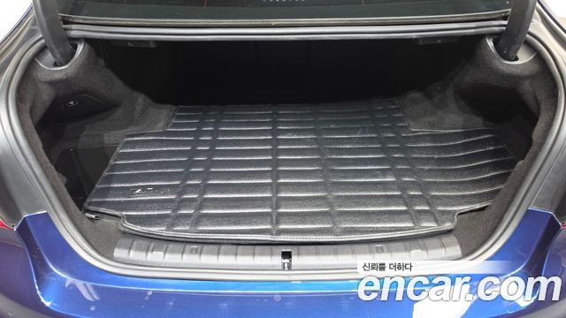 BMW 5-Series 530e M Sport