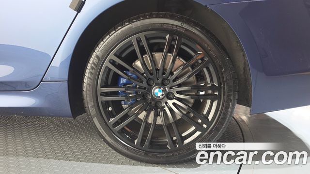 BMW 5-Series 530e M Sport