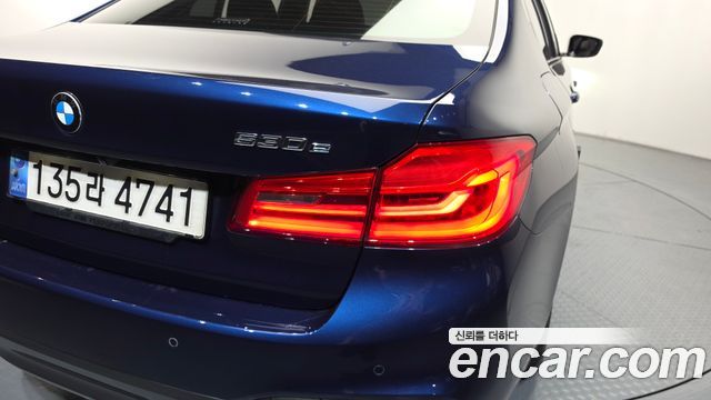 BMW 5-Series 530e M Sport