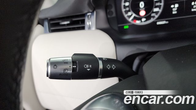 Land Rover Discovery Sport P250 SE