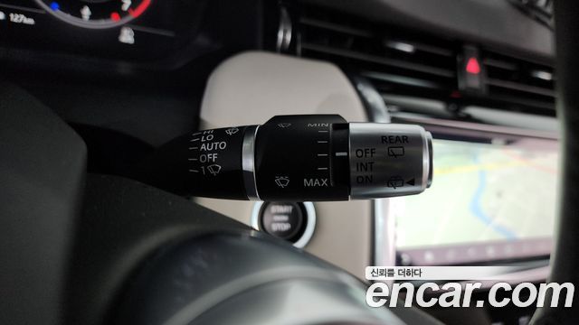 Land Rover Discovery Sport P250 SE