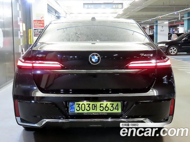 BMW 7-Series 740d xDrive M Sport