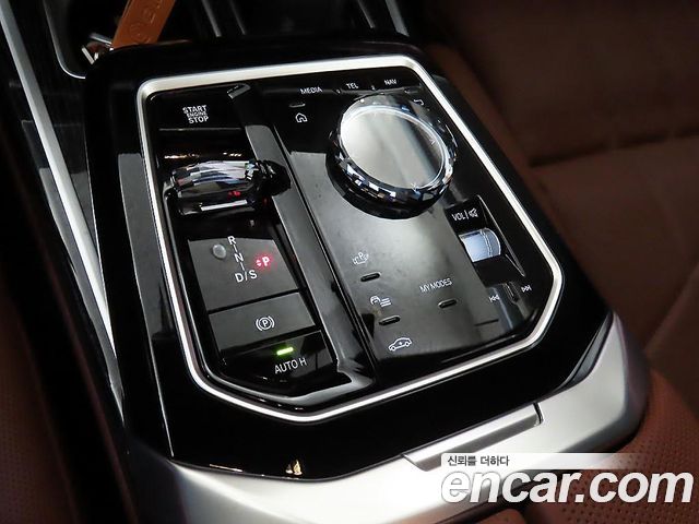 BMW 7-Series 740d xDrive M Sport