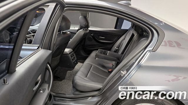 BMW 3-Series 320d