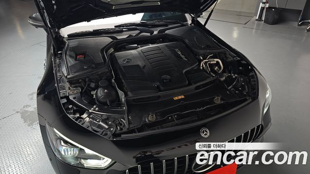 Mercedes-Benz AMG GT 4Door 43 4MATIC+