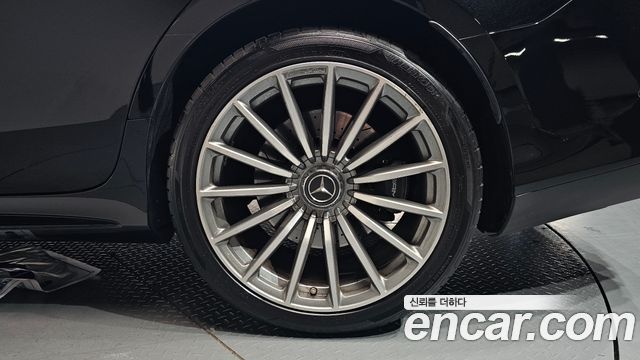 Mercedes-Benz AMG GT 4Door 43 4MATIC+