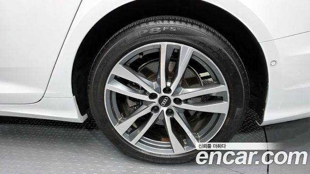 Audi A6 45 TFSI Premium