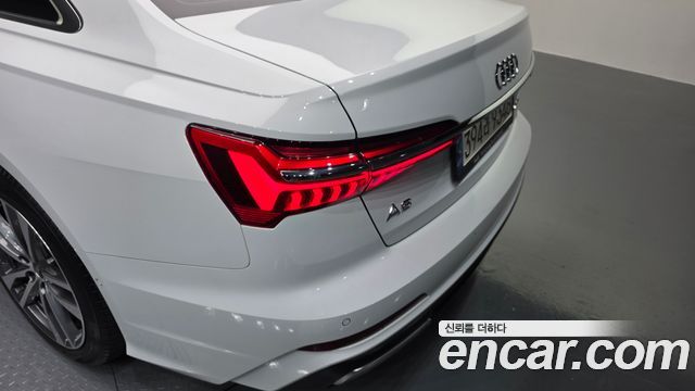 Audi A6 45 TFSI Premium