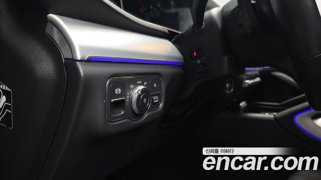 Mercedes-Benz GLE-Class GLE300d 4MATIC
