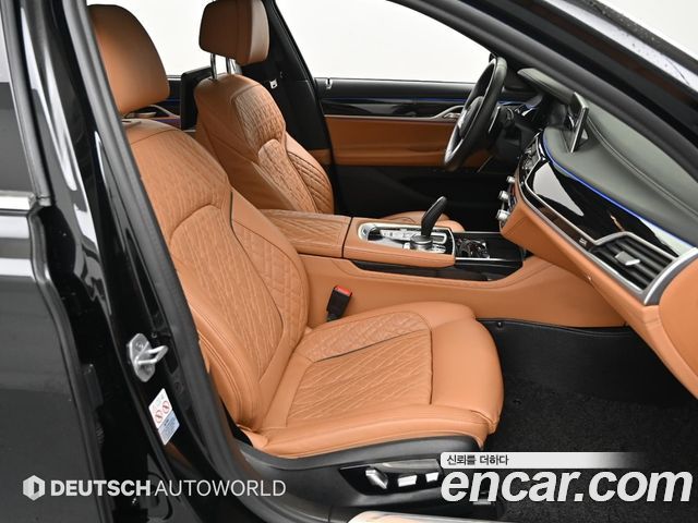 BMW 7-Series 740Li xDrive M Sport Package