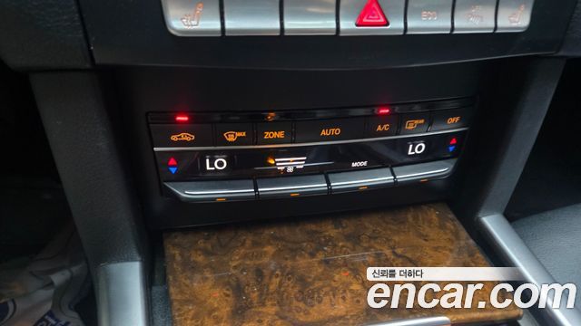 Mercedes-Benz E-Class E300 Elegance