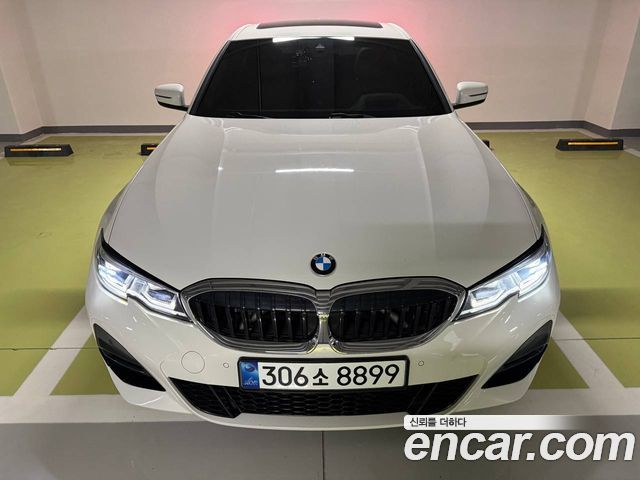 BMW 3-Series 330i xDrive M Sport