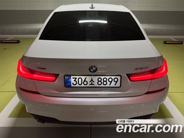 BMW 3-Series 330i xDrive M Sport
