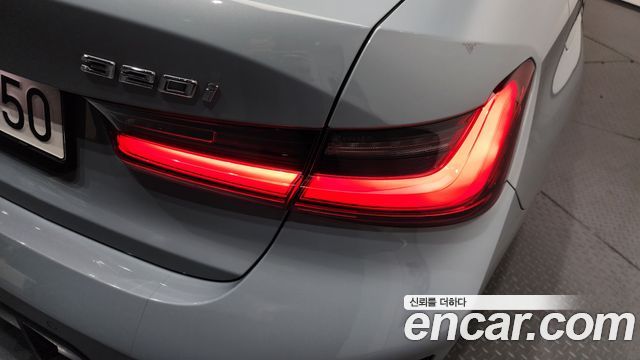 BMW 3-Series 320i M Sport