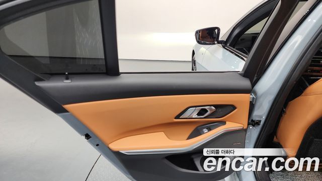 BMW 3-Series 320i M Sport